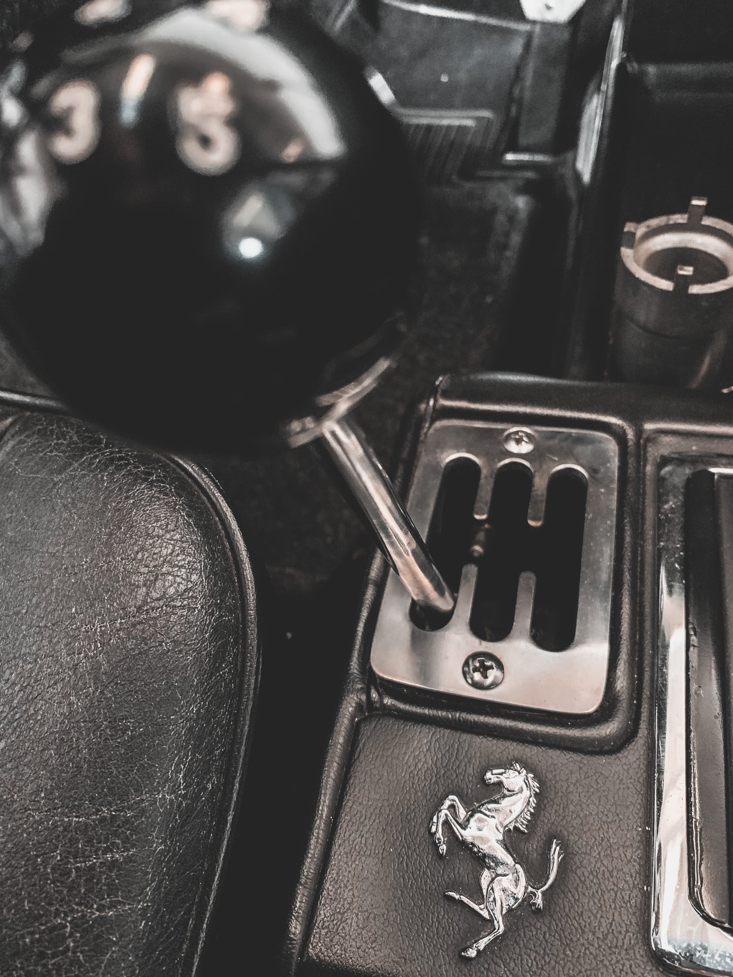 Ferrari 308 GTB Back Gear